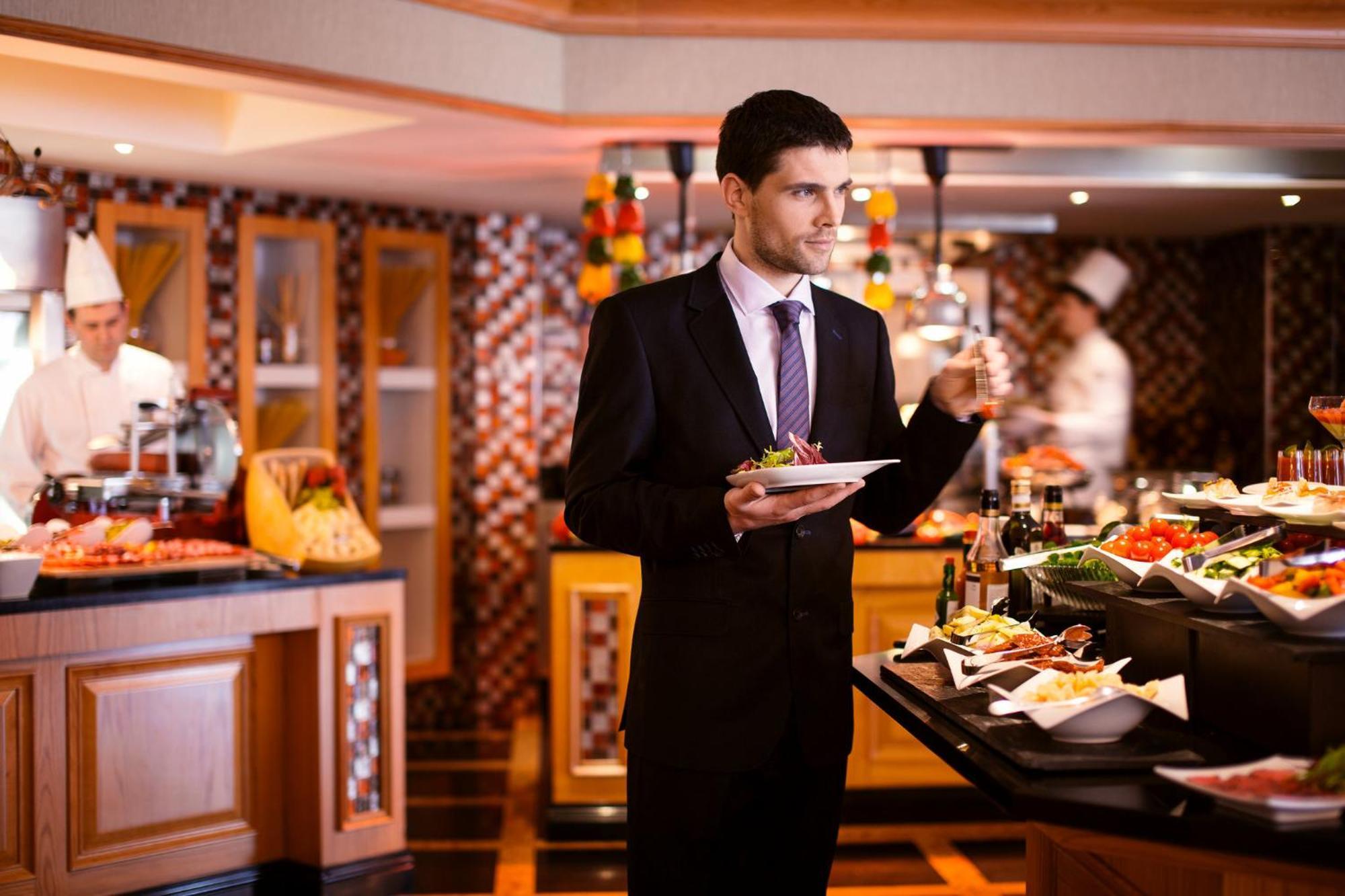 Intercontinental - Kyiv By Ihg Hotel Exterior foto