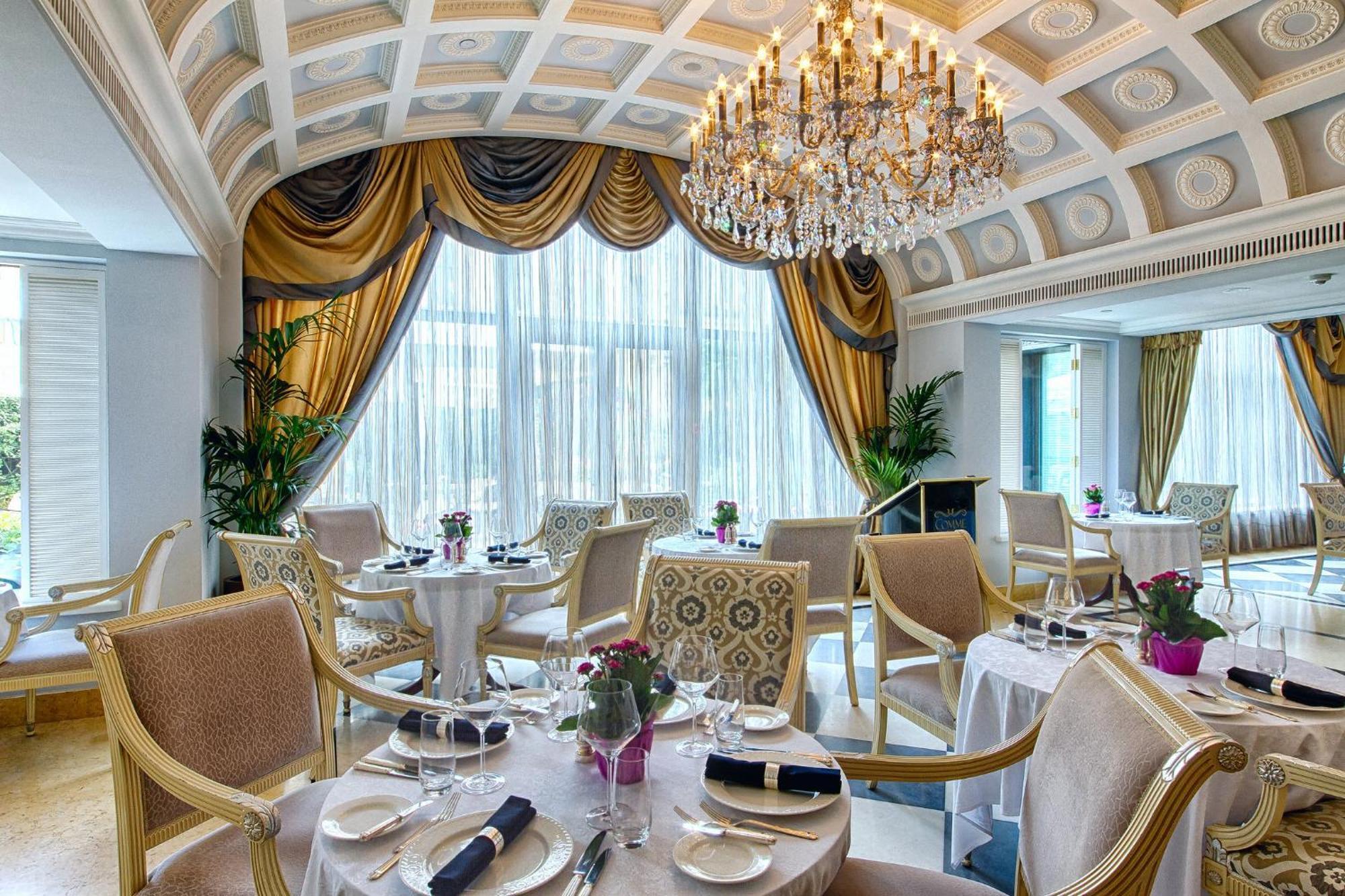 Intercontinental - Kyiv By Ihg Hotel Exterior foto