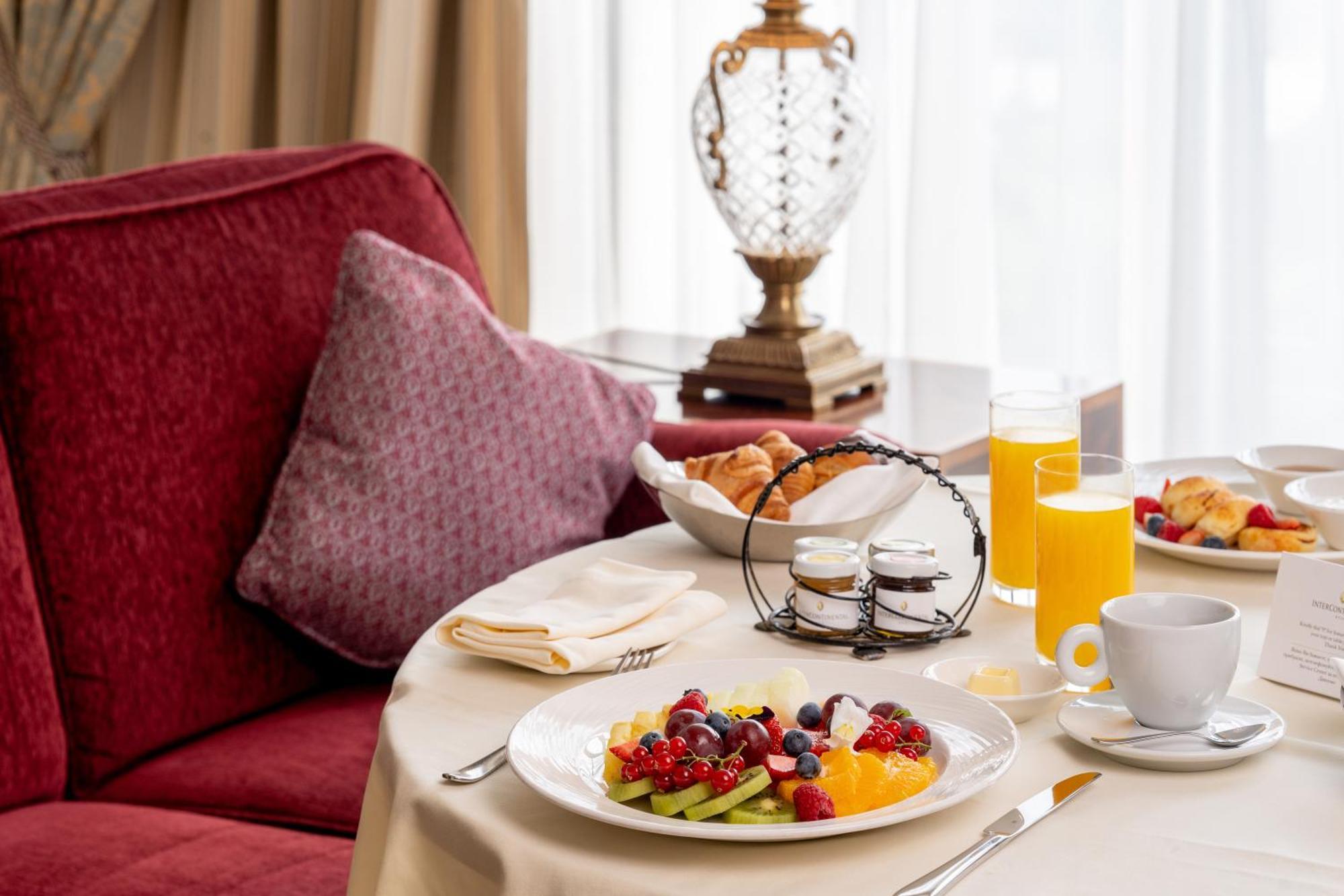 Intercontinental - Kyiv By Ihg Hotel Exterior foto